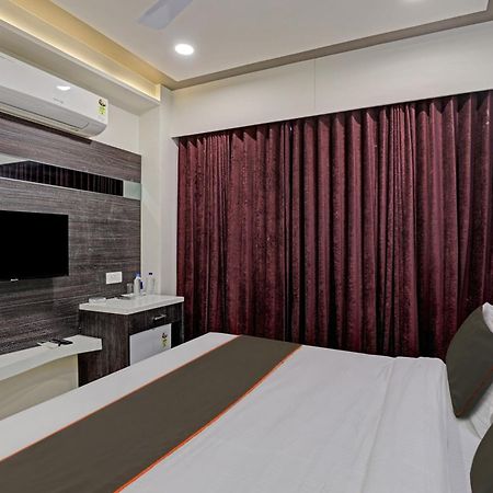 Collection O Alpha One Ahmedabad Exterior foto